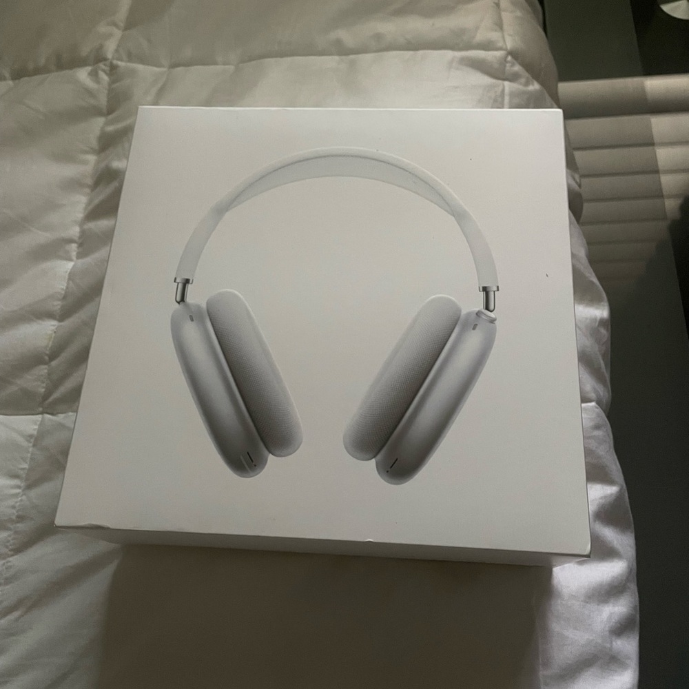 AirPods Max